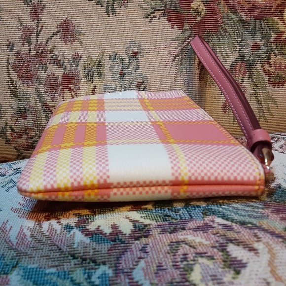 Coach Garden Plaid Leather Wristlet Limited Edition Style #C8683 - Picture 5 of 6